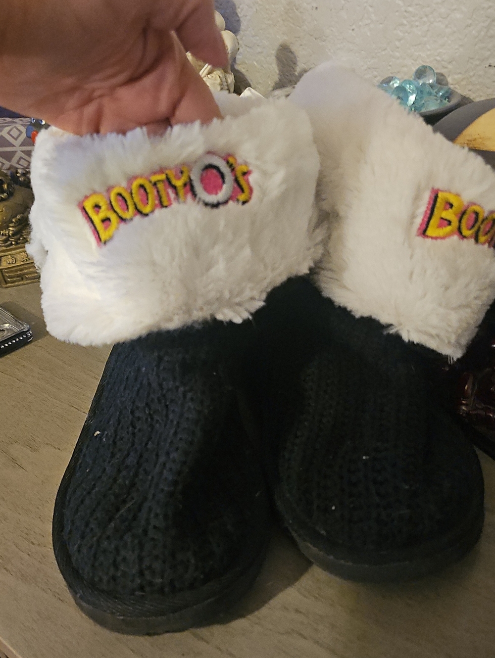 Women's Booty O's Knit Bootie Slippers with White Faux Fur Cuff